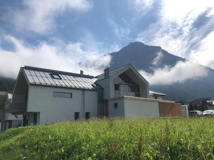 Urban Alpine Penthouse With Lake View Villa Maurach  Exteriör bild