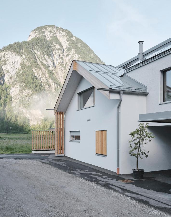 Urban Alpine Penthouse With Lake View Villa Maurach  Exteriör bild